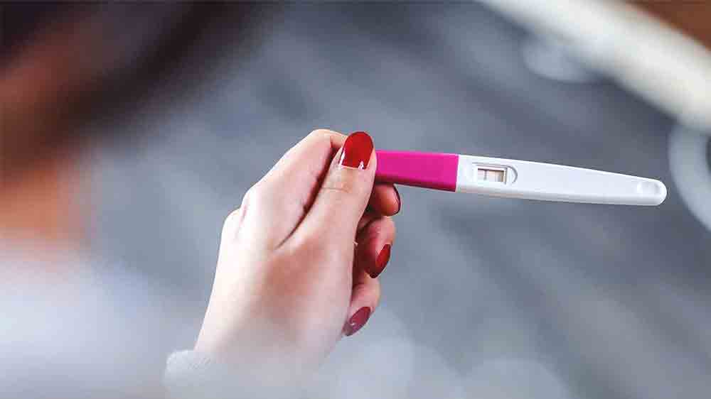 妊娠検査薬の薄い反応が続くのは陽性 流産 原因と対応方法は オモイデデポ 家族でお出かけ育児ブログ